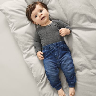 Показать товары в категории Брюки и Джинсы Изображение для категории Брюки и Джинсы