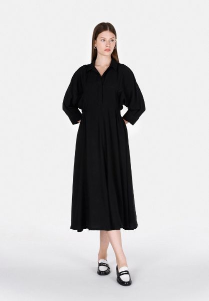 Изображение Платье Colin's
