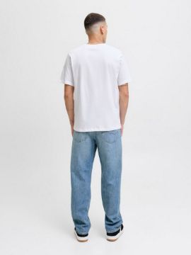 Показать информацию о Футболка Jack & Jones Изображение Футболка Jack & Jones
