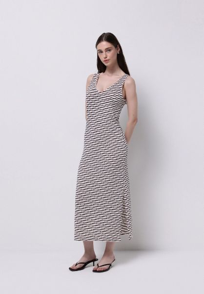 Изображение Платье Colin's