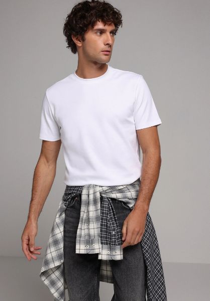 Изображение Футболка Colin's