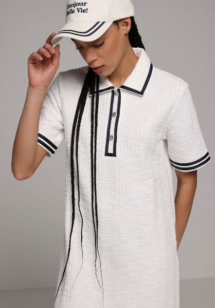 Изображение Платье Colin's