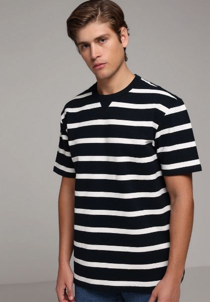 Изображение Футболка Colin's