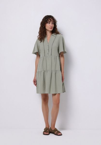 Изображение Платье Colin's