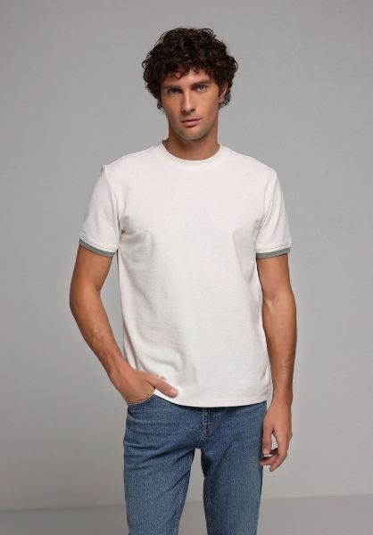 Изображение Футболка Colin's